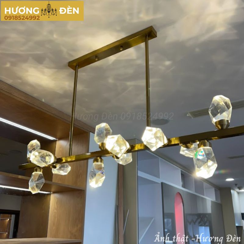 den-trum-tha-ngang-pha-le-trang-tri-hien-dai-cao-cap-ttk128