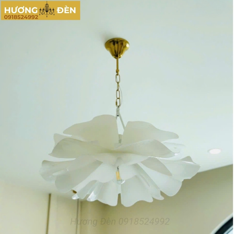 den-chum-hinh-bong-hoa-5-tang-hien-dai-snt1729-chinh-hang