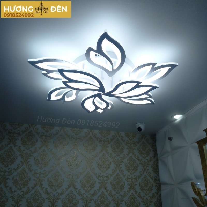 den-mam-led-op-tran-chinh-hang-9-canh-hoa-ot37t9