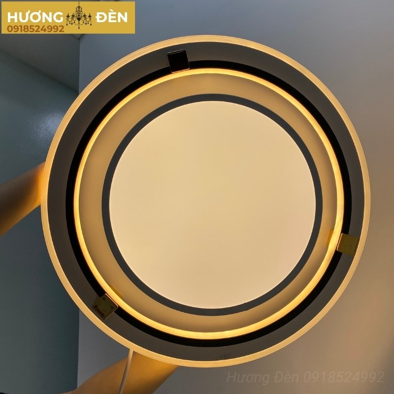 den-mam-led-op-tran-tron-chinh-hang-ot181t