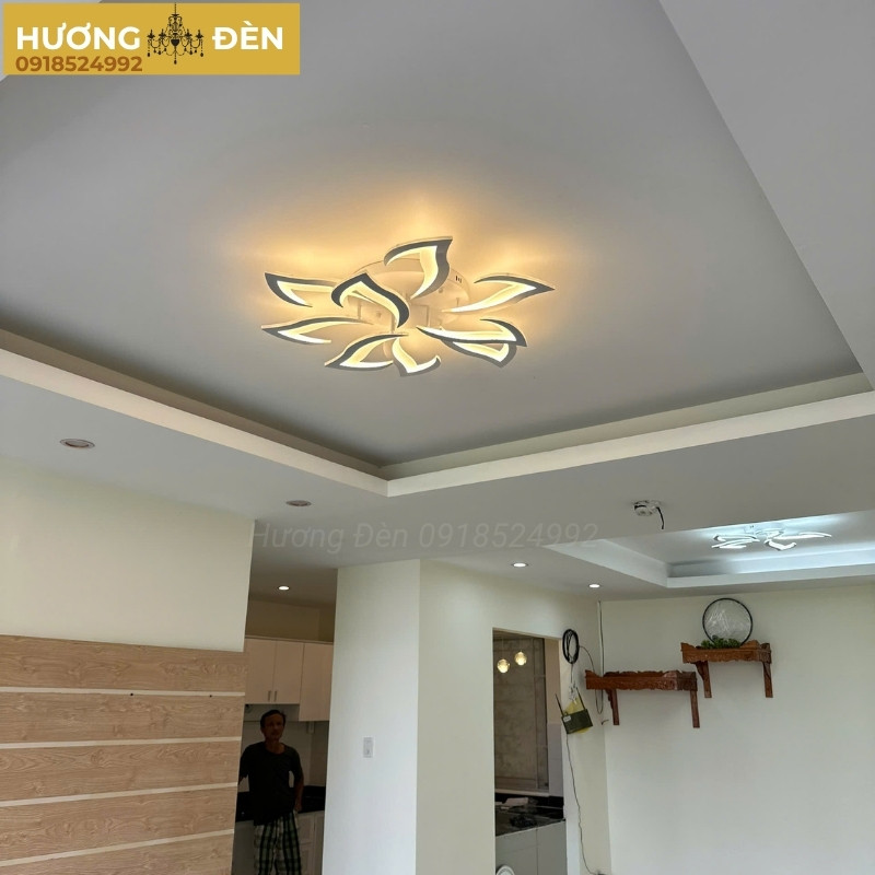 den-mam-mica-chinh-hang-ot36t9