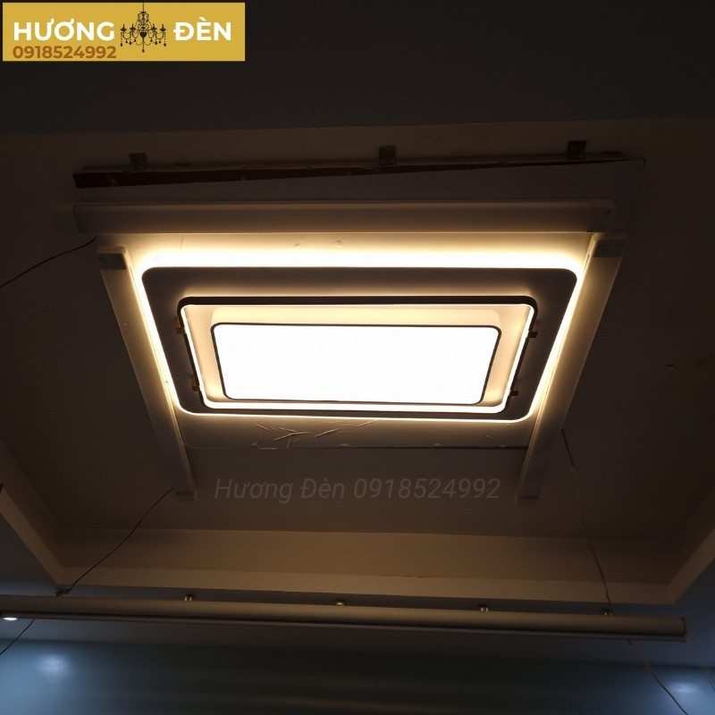 den-mam-op-tran-led-chu-nhat-cao-cap-kh-ot181cn