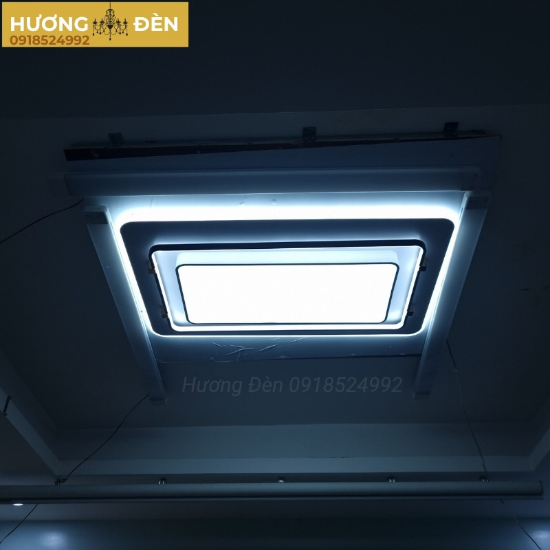 den-mam-op-tran-led-chu-nhat-cao-cap-kh-ot181cn