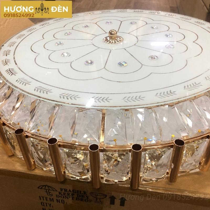 den-op-tran-co-dien-dinh-pha-le-cao-cap-oplh130