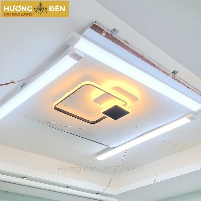 den-op-tran-led-hien-dai-chinh-hang-ot122