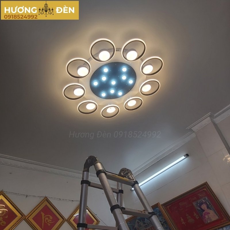 den-op-tran-mica-chinh-hang-ot41t9