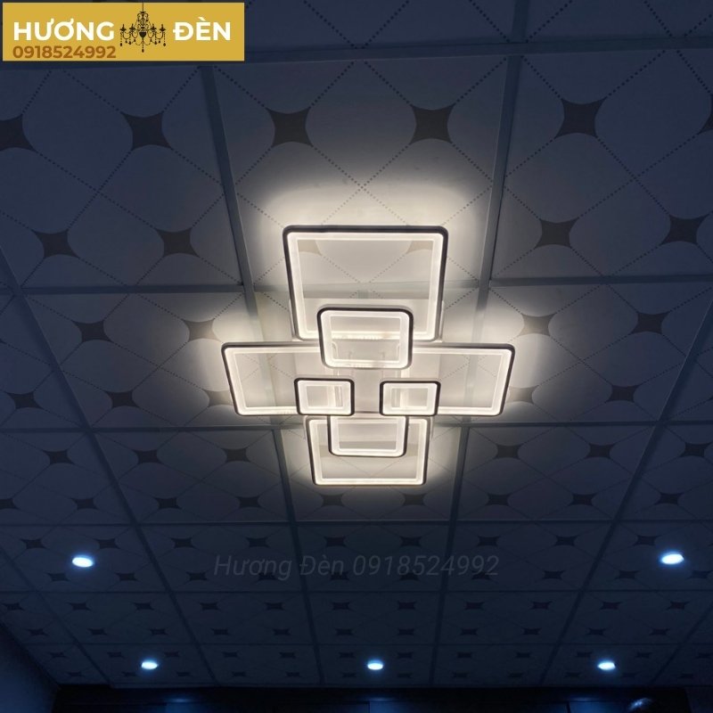 den-op-tran-mica-chinh-hang-ot6026t8