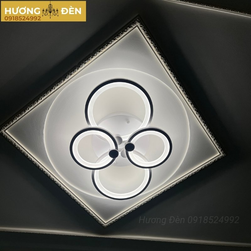 den-op-tran-mica-chinh-hang-ot7022t4