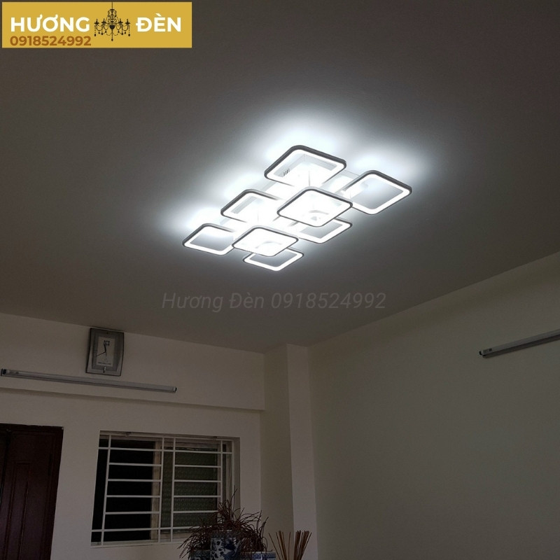 den-op-tran-mica-chinh-hang-ot8032t8