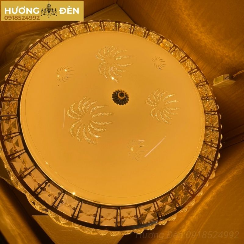 den-op-tran-pha-le-chinh-hang-oplh21