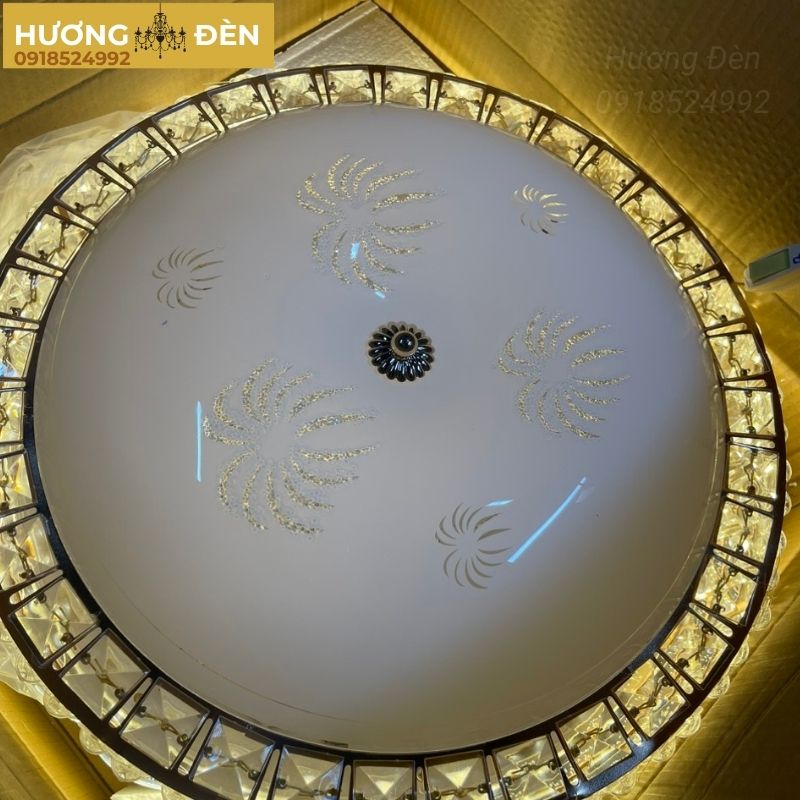 den-op-tran-pha-le-chinh-hang-oplh21