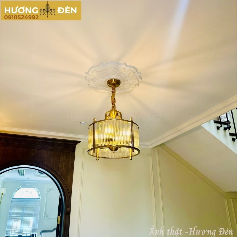 den-tha-tran-dong-cao-cap-trang-tri-phong-khach-td02