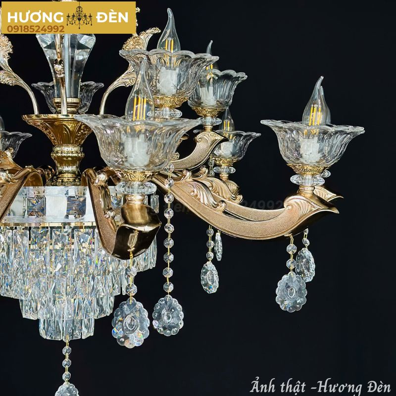 den-chum-co-dien-thiet-ke-ti-mi-trang-tri-nha-pho