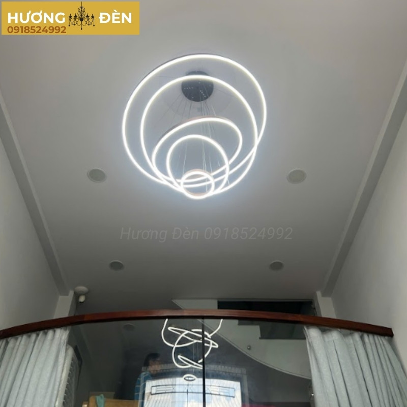 den-tha-hien-dai-chinh-hang-thd7051t5-nau