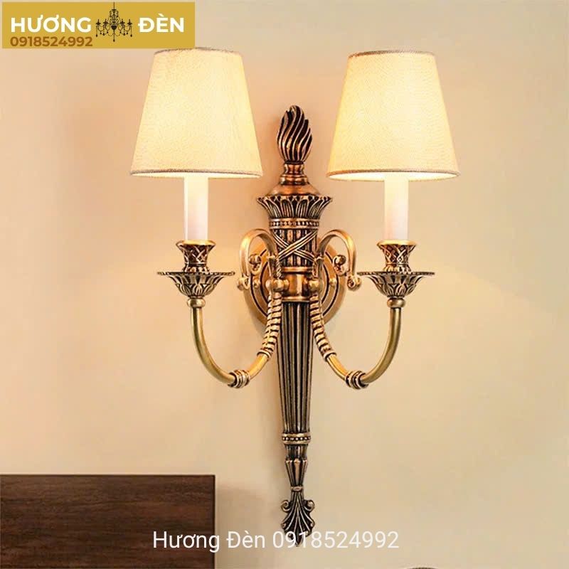 Đèn đôi gắn tường thân đồng sang trọng VDC06