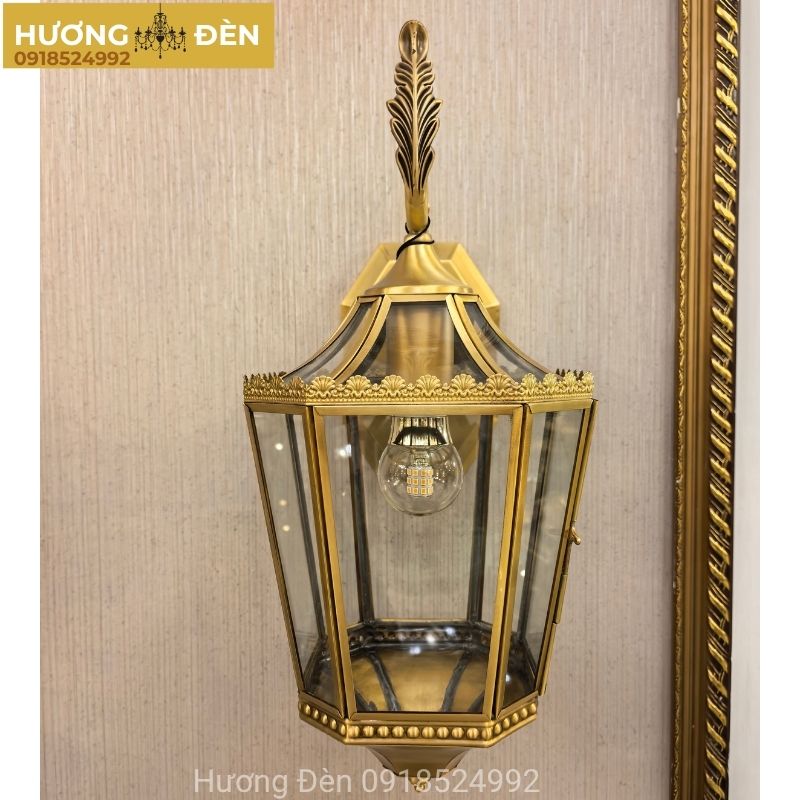 Den-tuong-co-dien-ngoai-troi-long-kinh-khung-dong-cao-cap-VD42