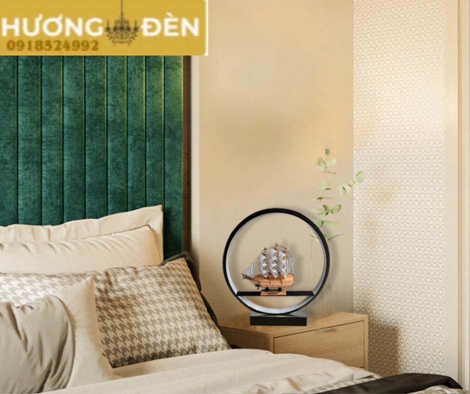 den-ban-hien-dai-con-thuyen-ct004