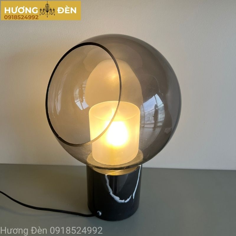 den-ban-trang-tri-thiet-ke-sang-trong-db06