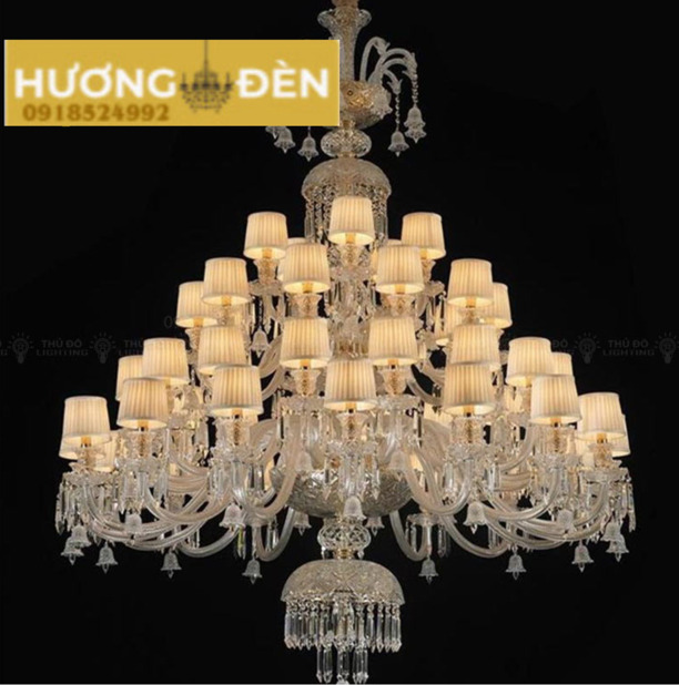den-chum-pha-le-4-tang