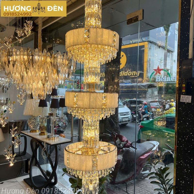 den-chum-pha-le-thong-tang-thiet-ke-chinh-hang-tpl817d1800