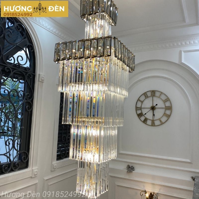 den-chum-pha-le-trang-tri-phong-khach-thiet-ke-chinh-hang-tpl0826