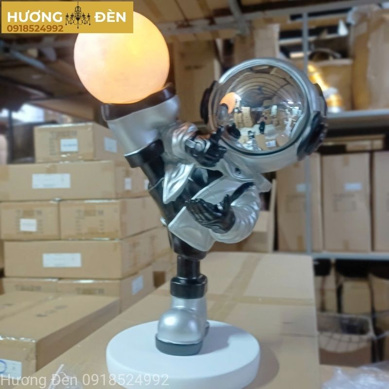 den-de-ban-trang-tri-thiet-ke-chinh-hang-db196