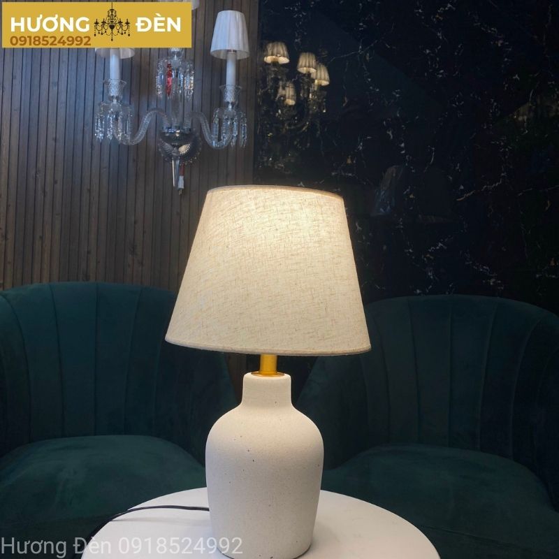 den-de-ban-trang-tri-thiet-ke-chinh-hang-db74