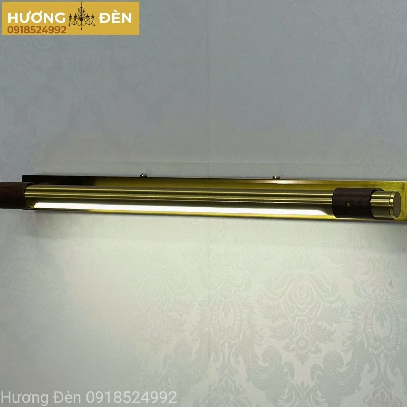 den-roi-tranh-thiet-ke-chinh-hang-rt41t48