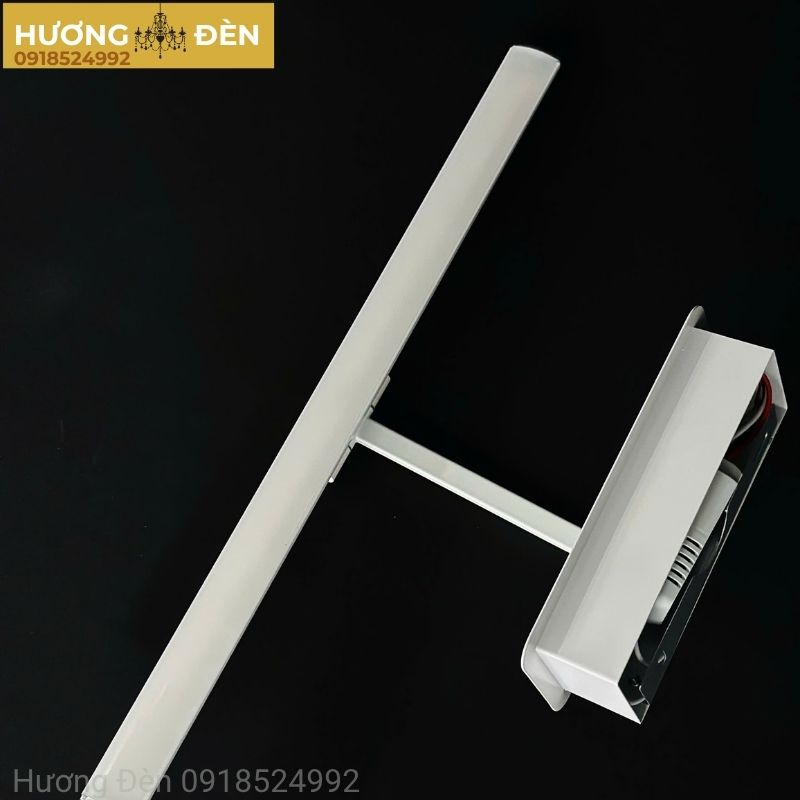 den-roi-tranh-thiet-ke-chinh-hang-rt5936-trang