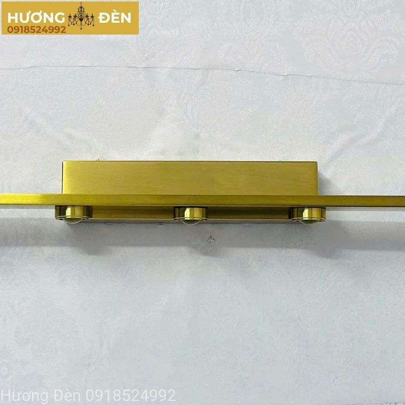 den-roi-tuong-trang-tri-thiet-ke-chinh-hang-rt6035t7