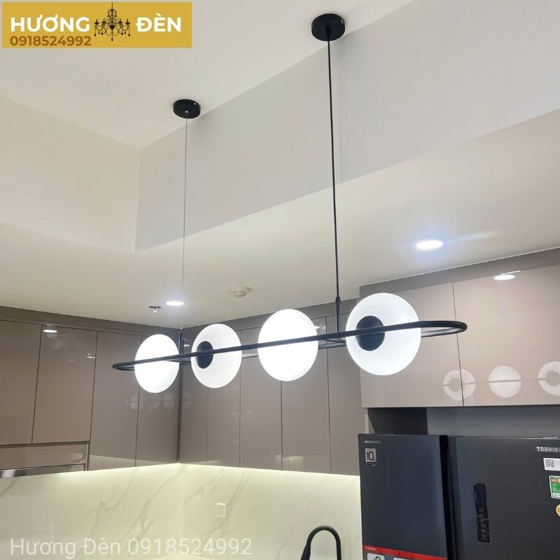 den-tha-ban-an-thiet-ke-sang-trong-ttk138t4