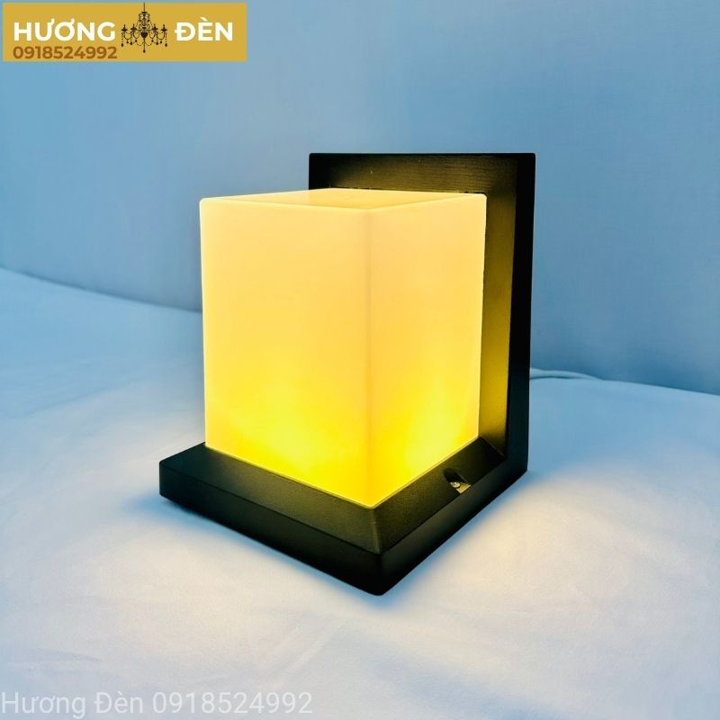 den-tuong-trang-tri-hien-dai-chinh-hang-vnt2230